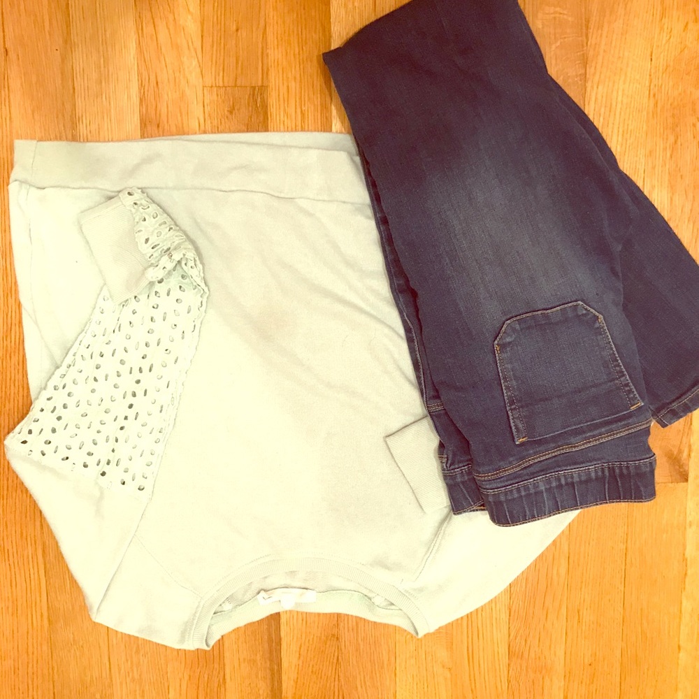 GIRLS SWEATER AND JEANS OUTFIT